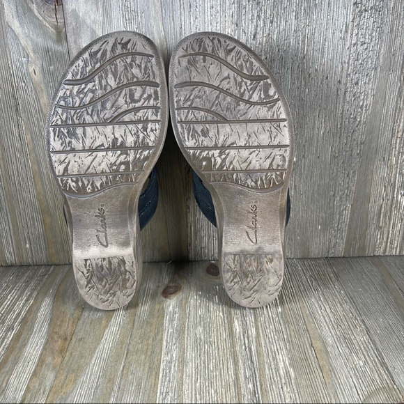 Clarks Flip Flop Leather Sandals Pewter & Black Straps With Flower Size 6. - Picture 9 of 10